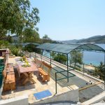 house-for-rent-vela-luka-paradise-grill-courtyard-01